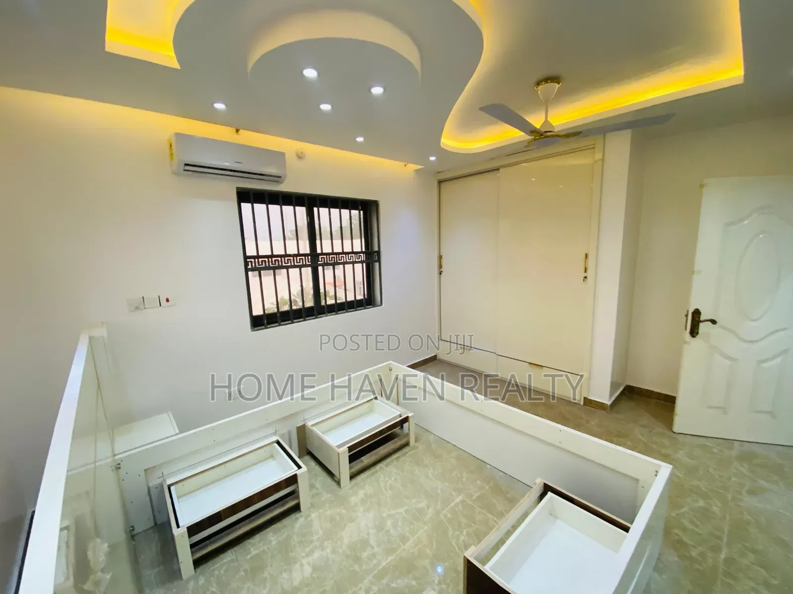 2bdrm Apartment in Achimota