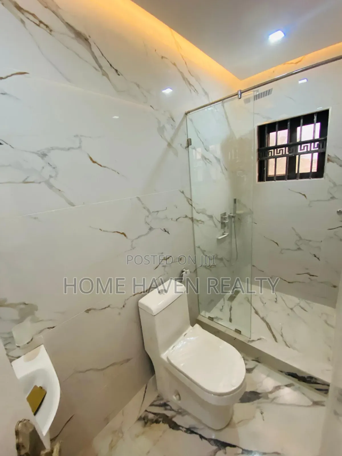 2bdrm Apartment in Achimota