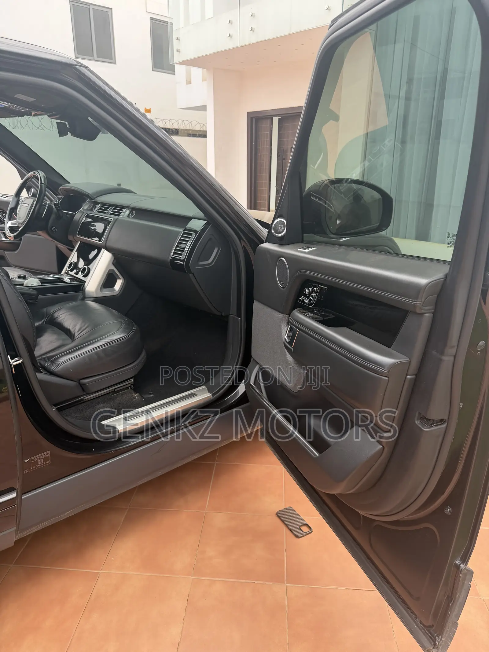 Land Rover Range Rover Vogue 2020 Black