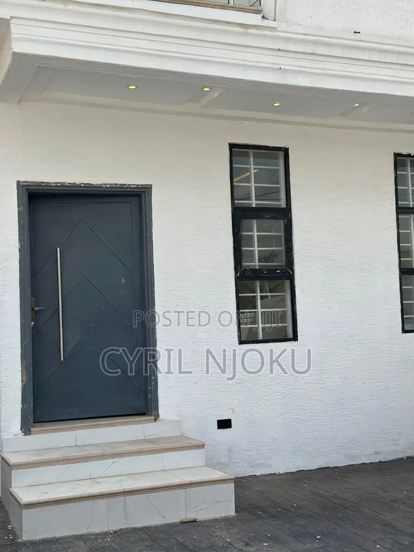 2bdrm Duplex in Owusu Ansah for sale