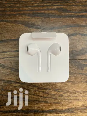 Apple Lightning Earpods Headphones