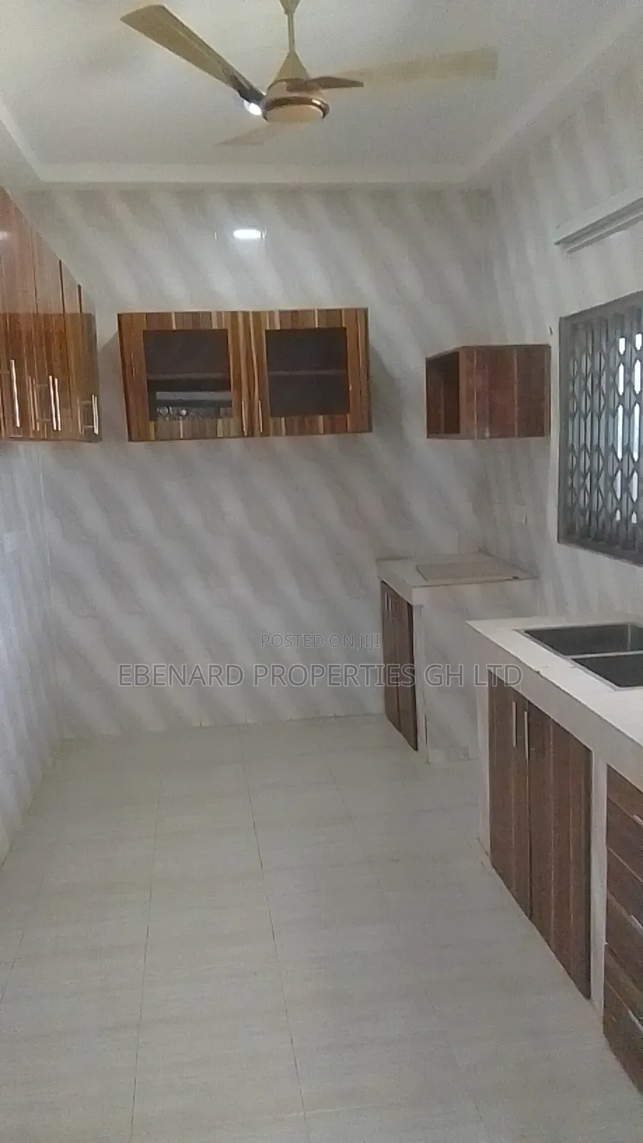 2bdrm Apartment in Ebenard Properties, Baatsona Total for rent
