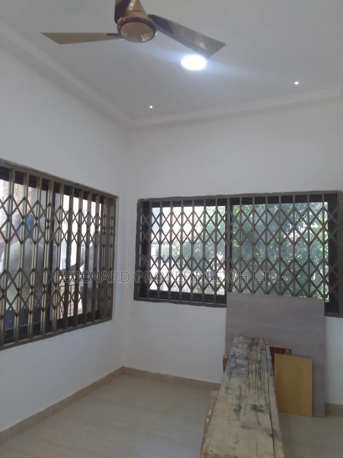 2bdrm Apartment in Ebenard Properties, Baatsona Total for rent