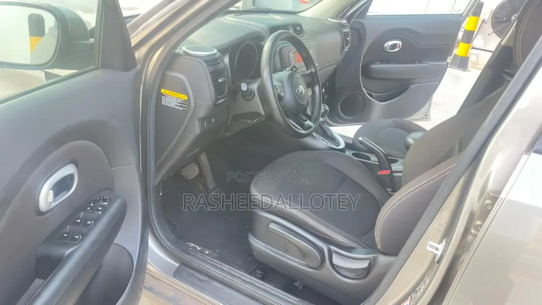 Kia Soul 4dr Wagon (1.6L 4cyl 6A) 2015 Gray