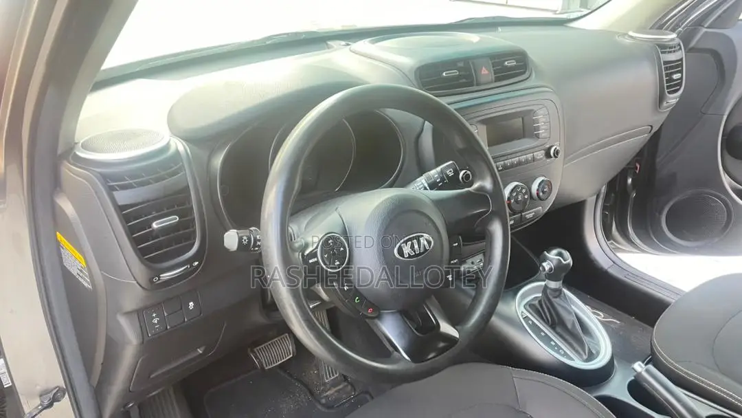 Kia Soul 4dr Wagon (1.6L 4cyl 6A) 2015 Gray