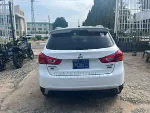 Mitsubishi Outlander 2.0 PHEV AWD 2015 White
