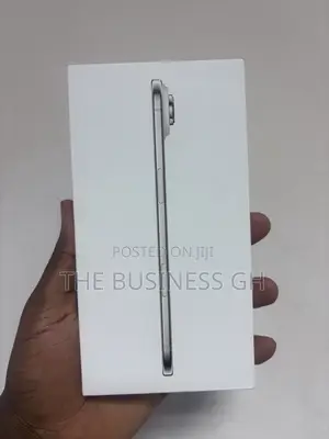 New Apple iPhone Air 256 GB Silver