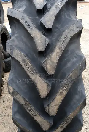 MRF 18.4-30 Tractor Tyre