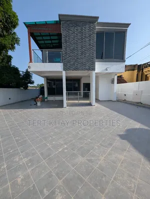 4bdrm House in Cfc Estate, The Mall for sale