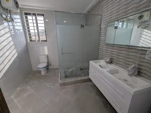 4bdrm House in Cfc Estate, The Mall for sale