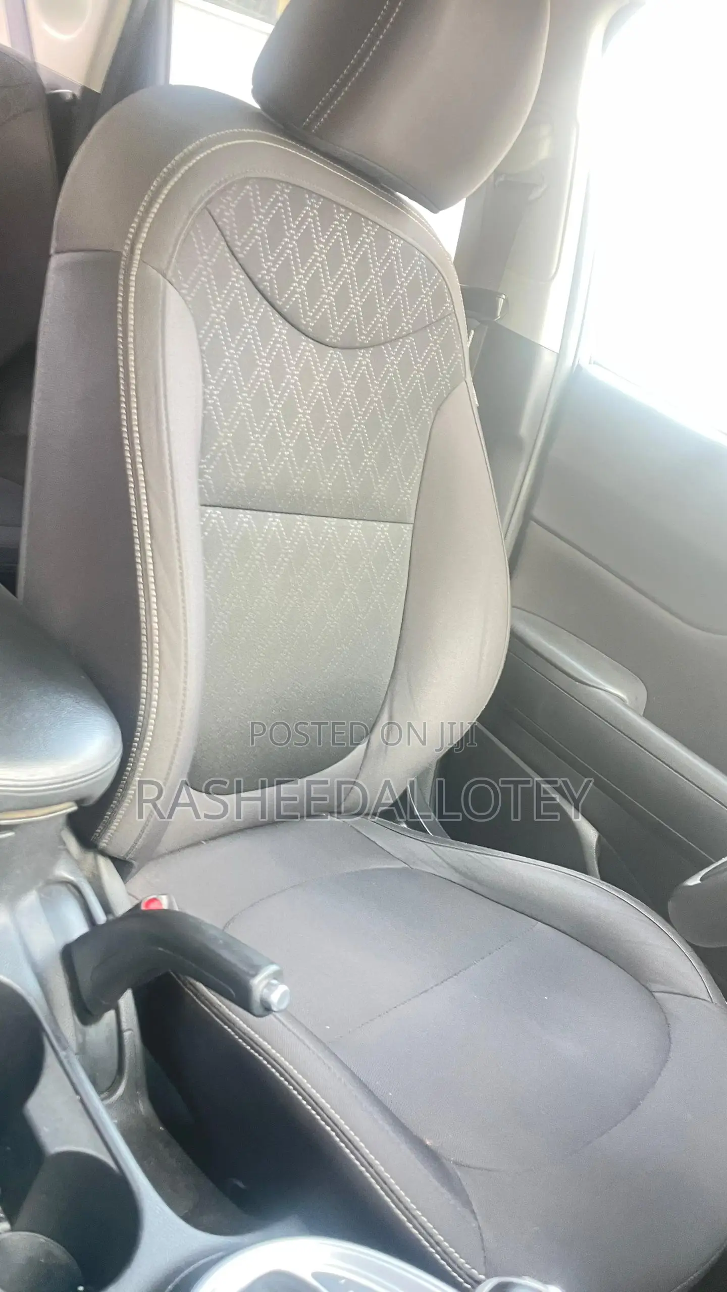 Toyota Yaris LE Hatchback 5dr 2015 Red