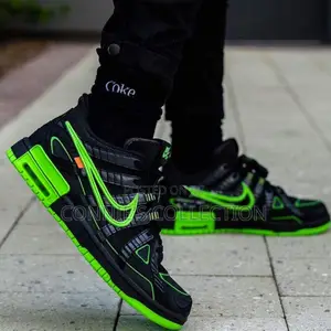 Nike X Off-White Air Rubber Dunk "Green Strike"