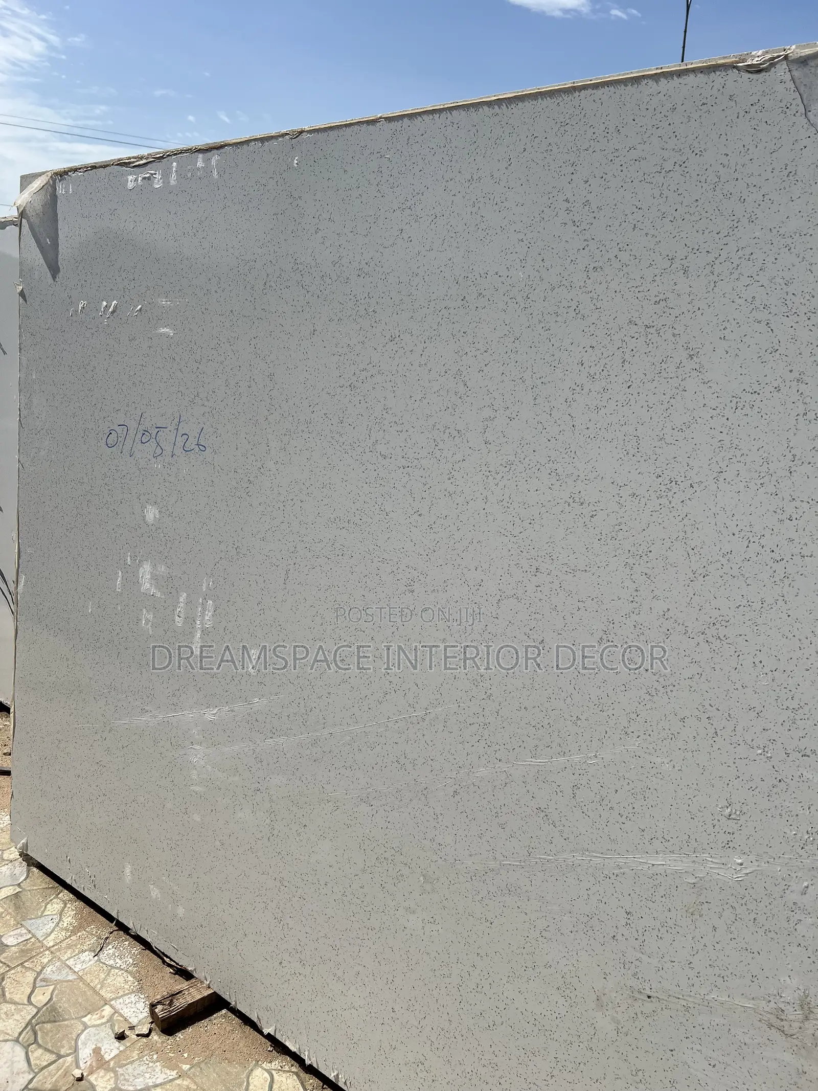White Quartz Stone for Sale + Professional Installation