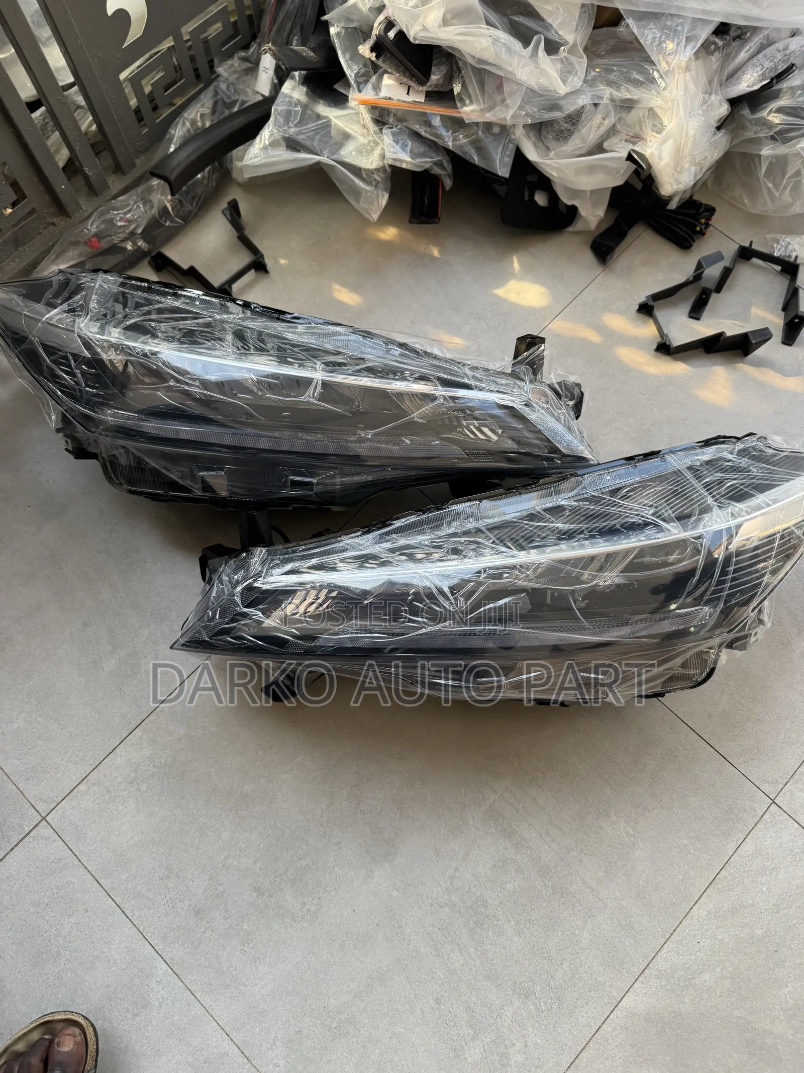 Nissan Kicks 2023-2025 Headlights Available