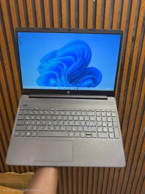 Laptop HP 15-dw1197nia 8GB Intel Core i3 HDD 1T
