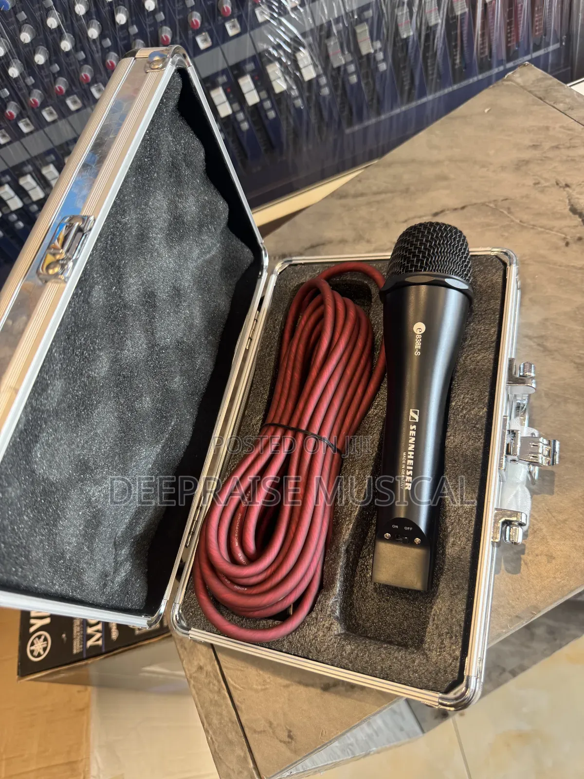 Sennheiser Cord Microphone