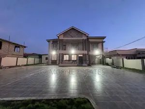 5bdrm House in School Junction, Adjiriganor for rent