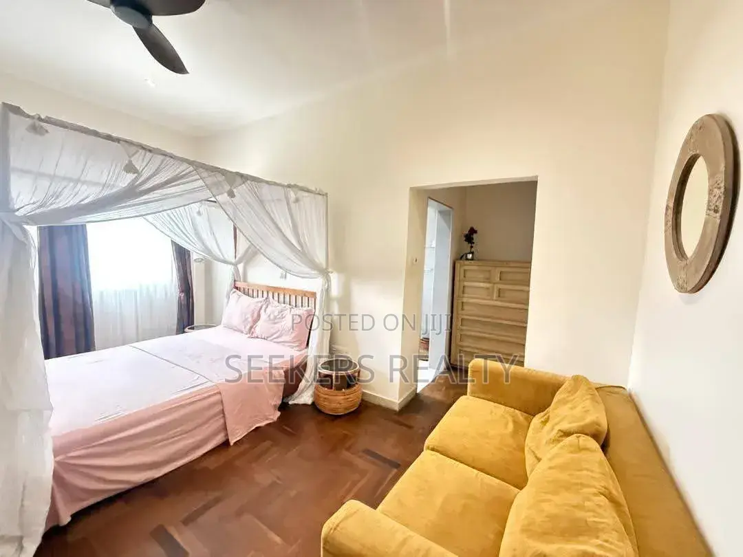 Furnished 3bdrm House in Seekers Realty, Coffee Shop Area for rent