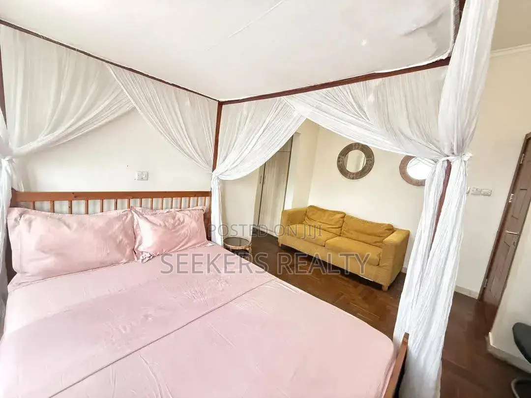 Furnished 3bdrm House in Seekers Realty, Coffee Shop Area for rent