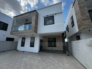 3bdrm House in Ab Richie Properties, Baatsona Total for sale