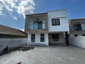 3bdrm House in Ab Richie Properties, Baatsona Total for sale