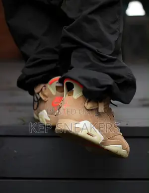 Jordan 6 Retro X Travis Scott 'British Khaki'