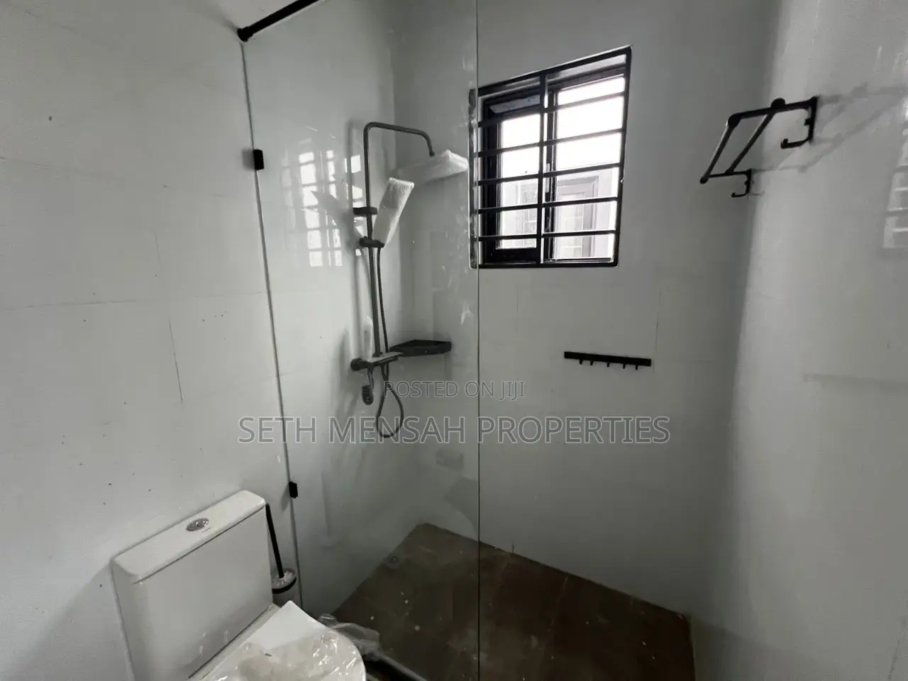 3bdrm House in 3 Bedroom House, Coca Cola for sale