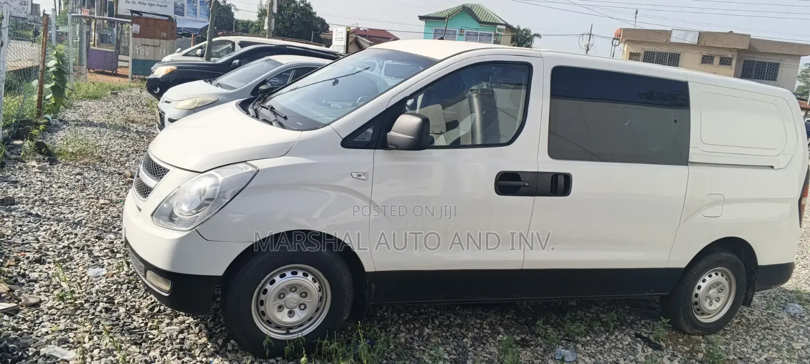Hyundai H1 2.4 GLS 2012 White