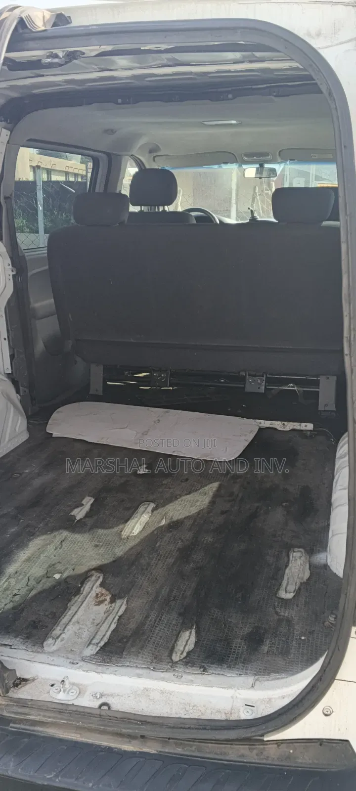 Hyundai H1 2.4 GLS 2012 White