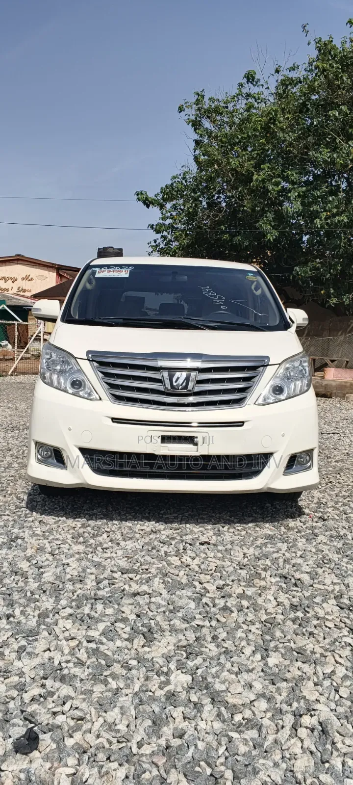 Toyota Alphard 2.4 Petrol FWD 2013 White