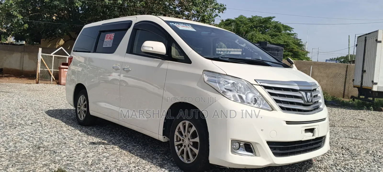 Toyota Alphard 2.4 Petrol FWD 2013 White