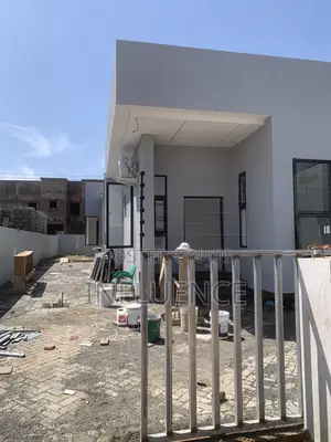 3bdrm House in East Legon Hills for sale