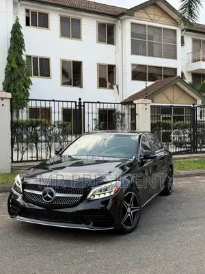 Mercedes-Benz C300 2020 Black