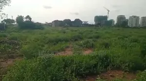 4acres 4sale Back of Accra Mall