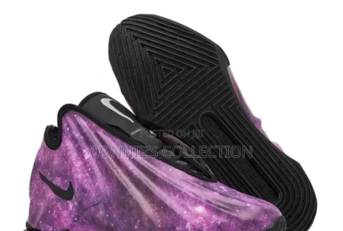 Nike Air Flightposite Sneakers
