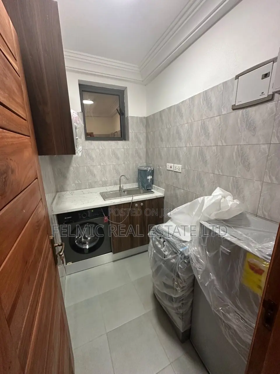 Furnished 1bdrm Apartment in Felmic Real Estate for rent