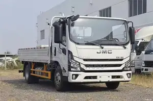 Affordable 2.5-5 Tons Light Cargo Trucks From China