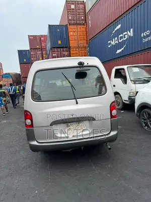 Hyundai H1 2005 Grey