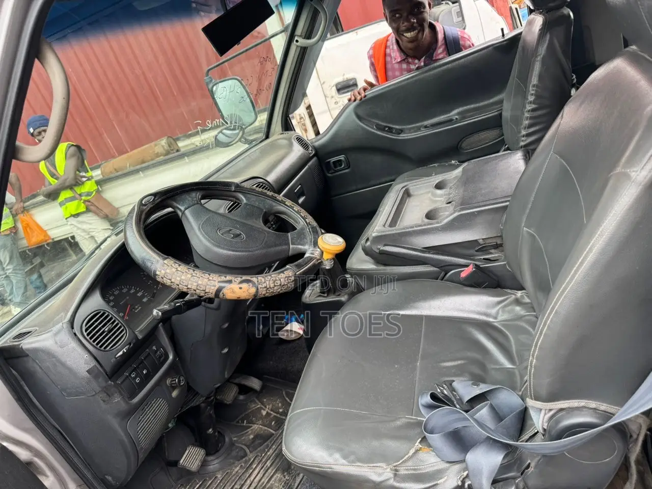 Hyundai H1 2005 Grey