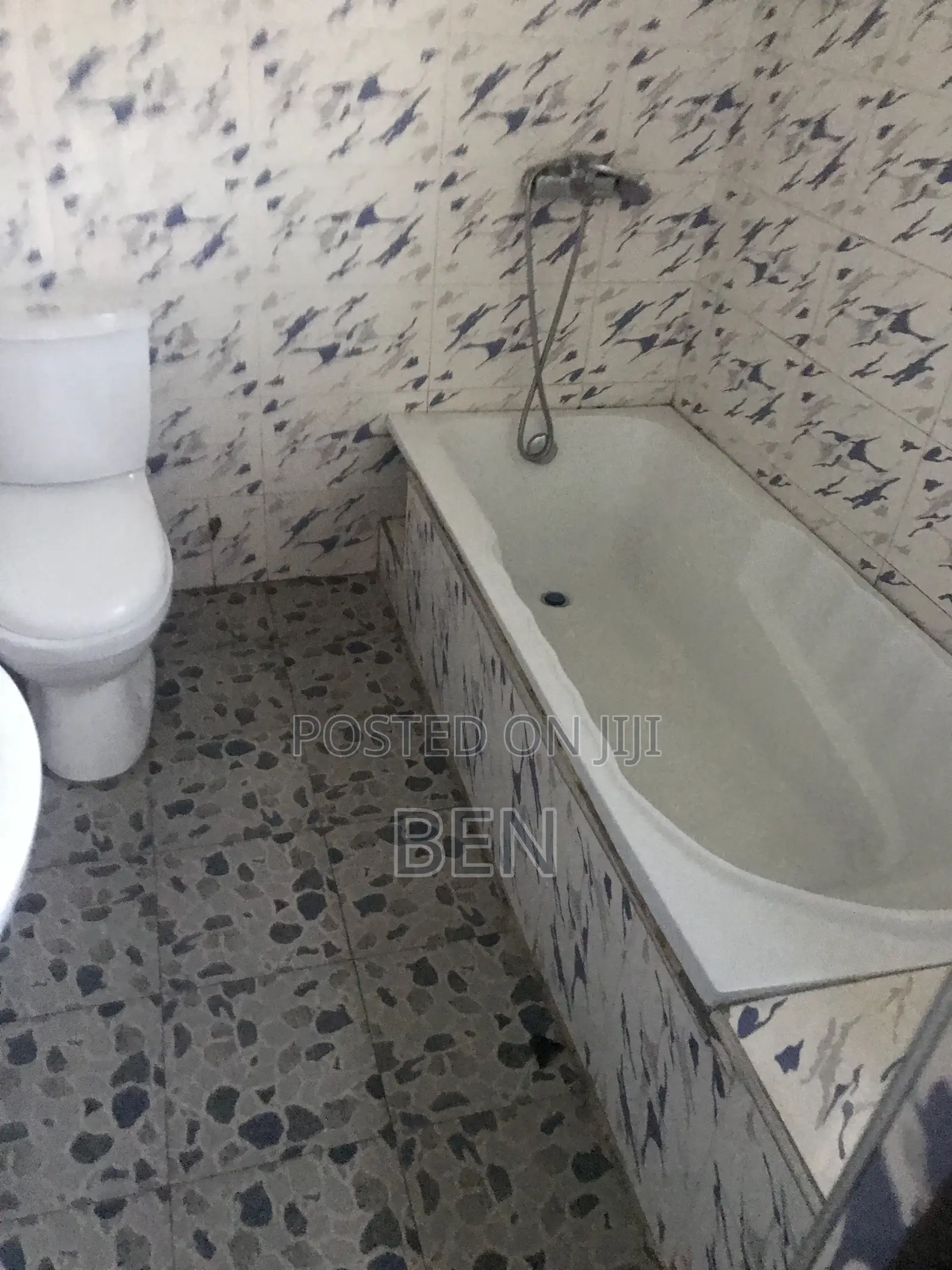 4bdrm House in Cfc Estate Dome for rent