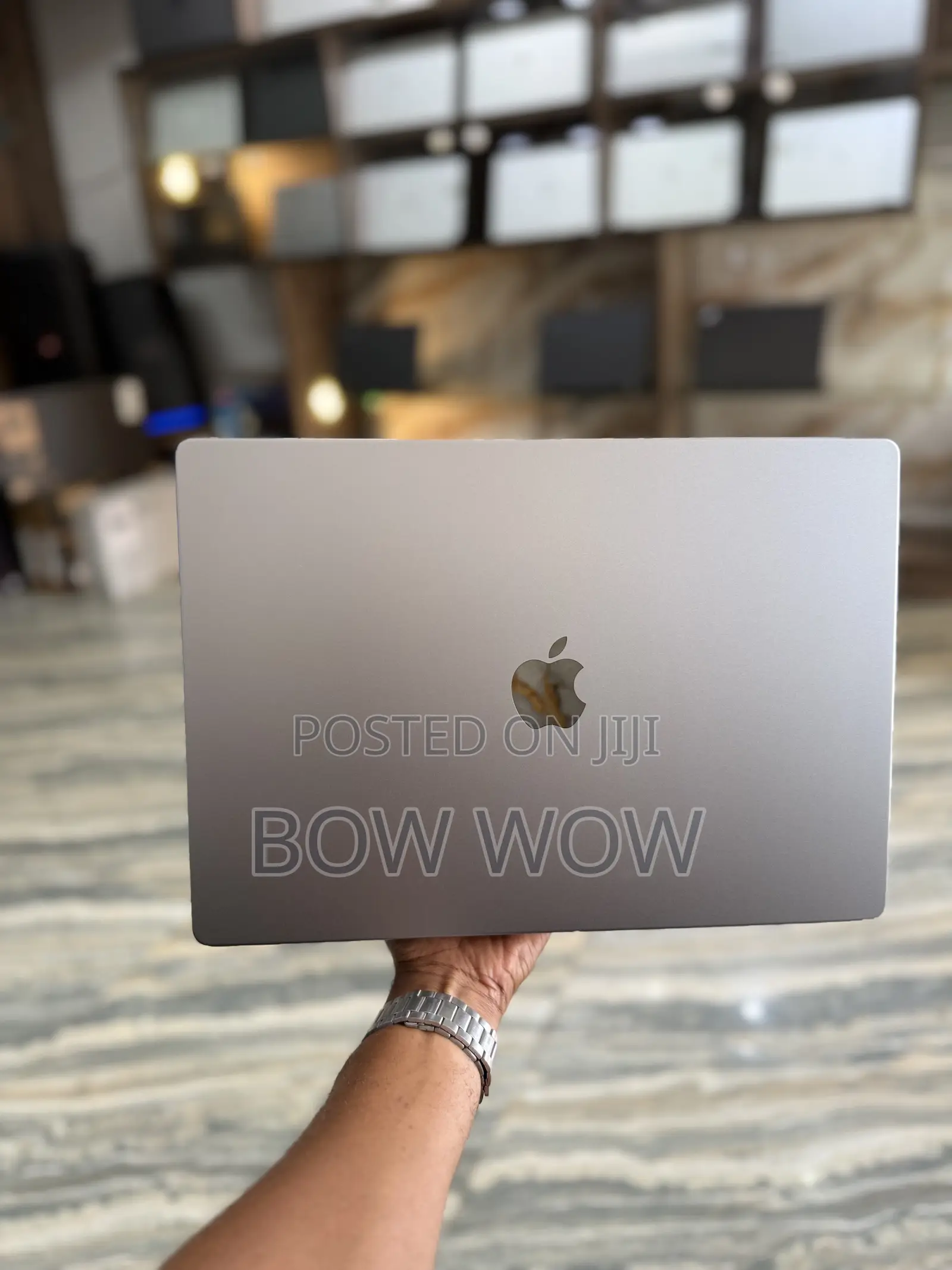 Laptop Apple MacBook Pro 2021 M1 16GB Apple M1 Pro SSD 1T