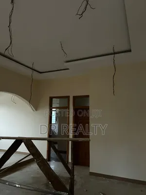 3bdrm House in Magnateris, Community 25 for rent