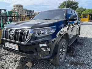 Toyota Land Cruiser Prado 2.8 2023 Black
