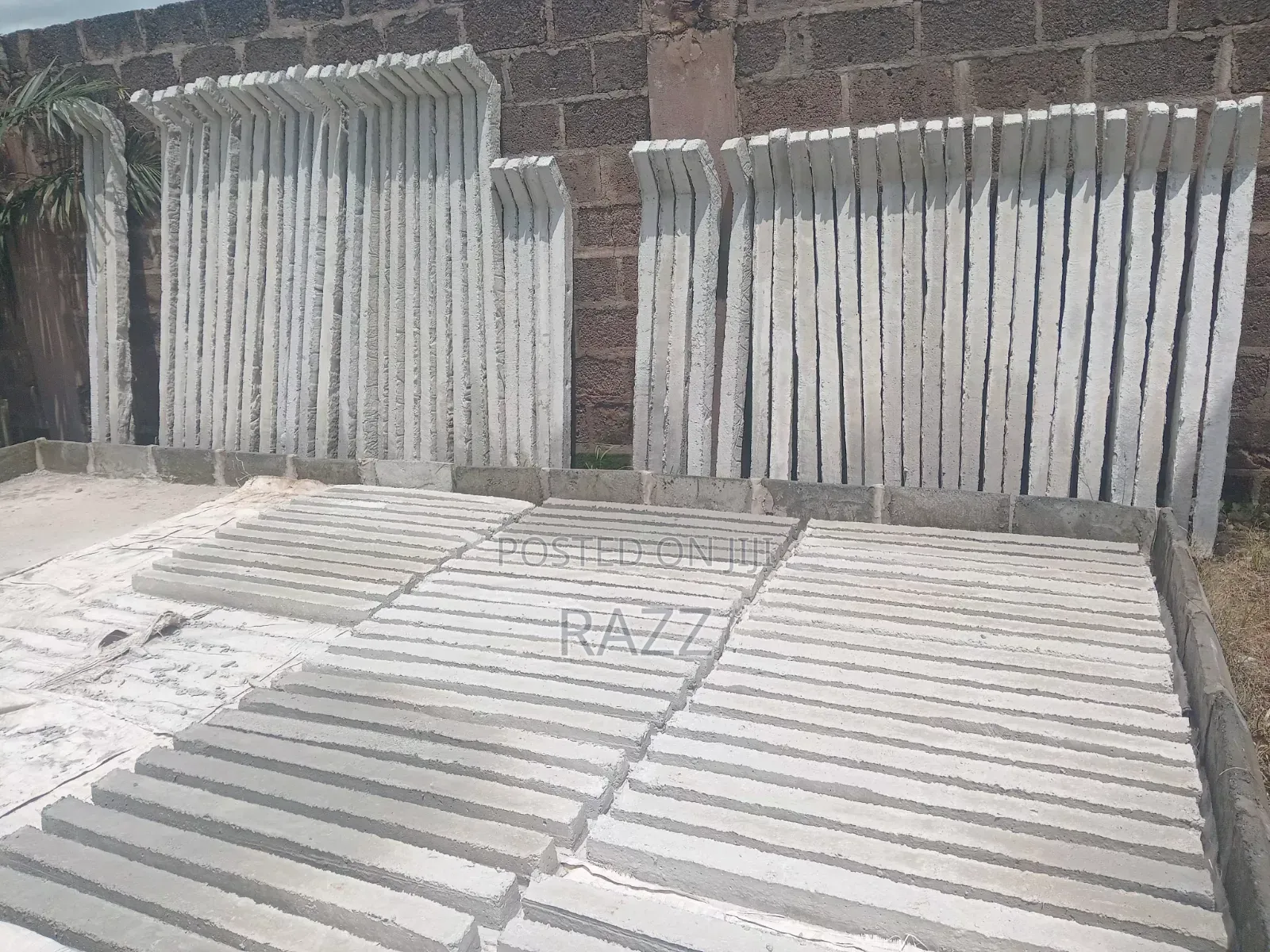 8 Feet Long Plot Pillars