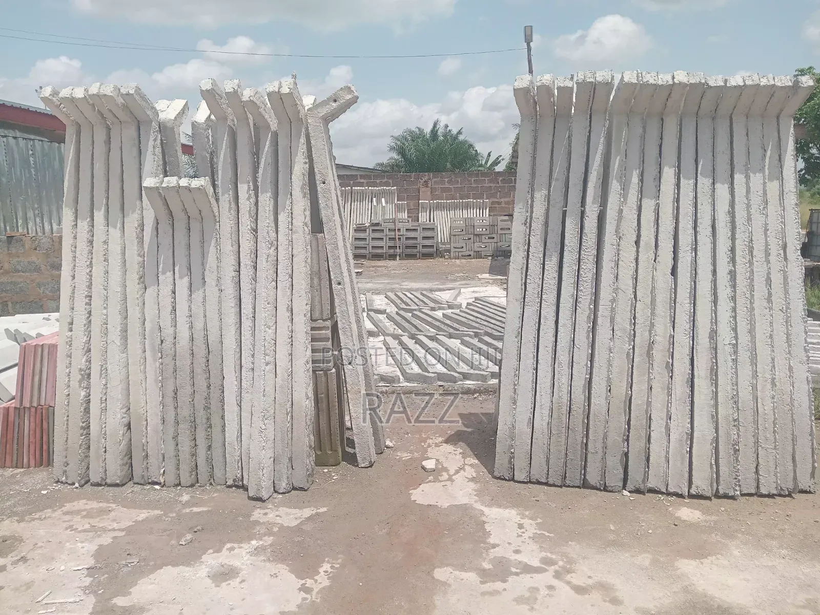 8 Feet Long Plot Pillars
