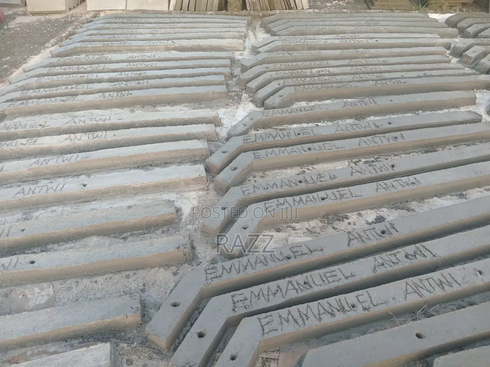 8 Feet Long Plot Pillars
