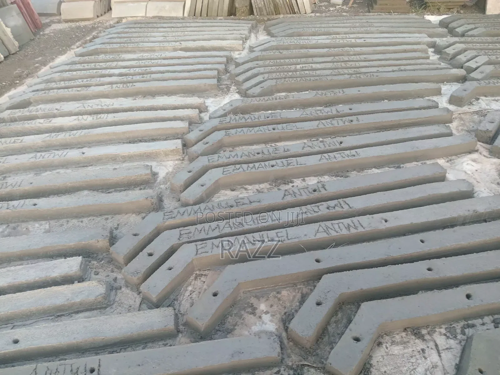 8 Feet Long Plot Pillars