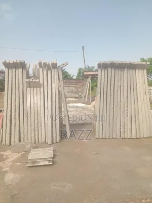 8 Feet Long Plot Pillars