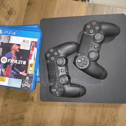 Ps4 Slim 6 - 16 Games Plus 2 Controllers