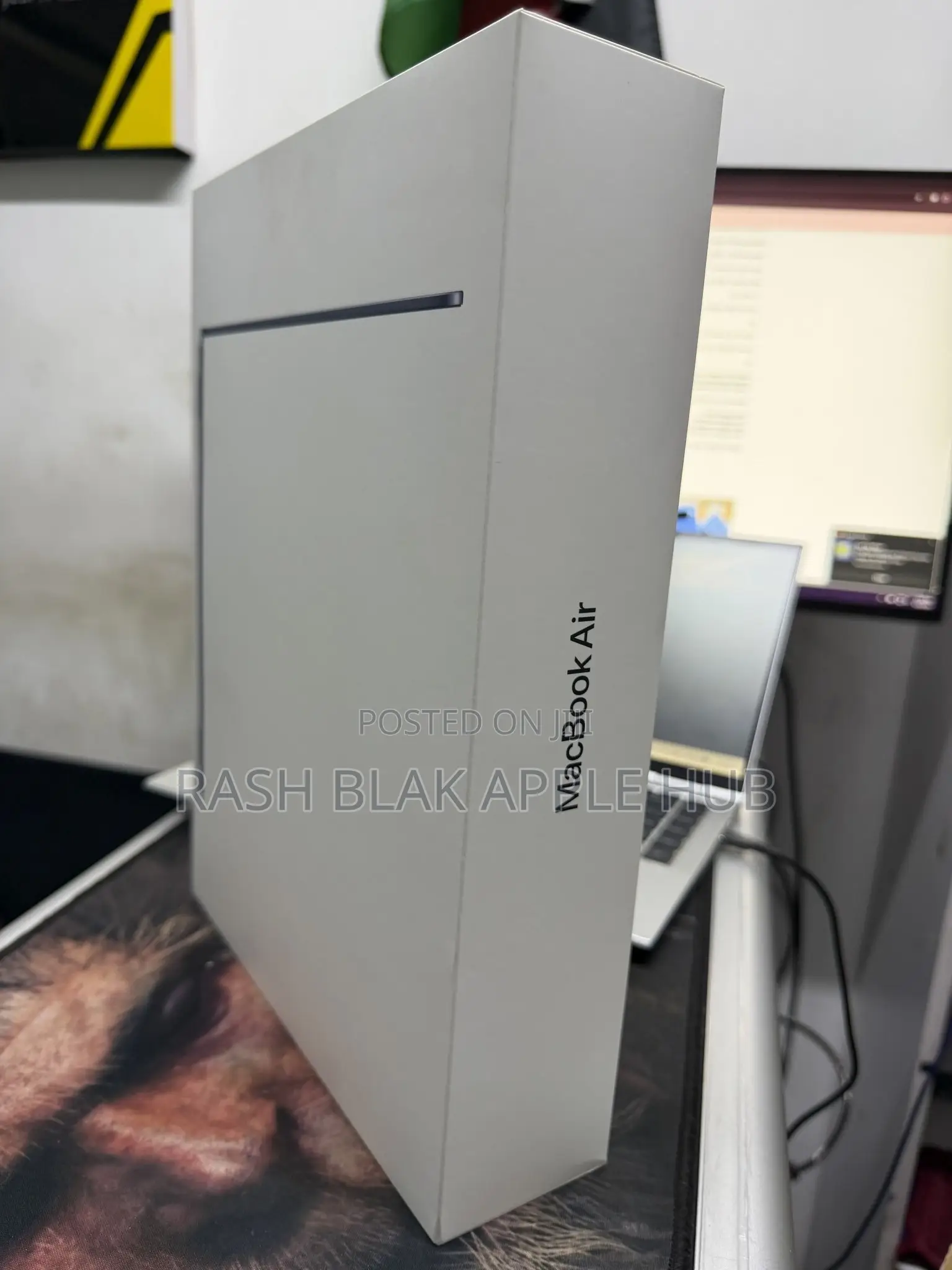 New Laptop Apple MacBook Air 2026 M5 16GB Apple M5 SSD 512GB